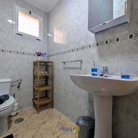 Διαμέρισμα Traditional First Floor With Com Pool Pf13 Οριουέλα