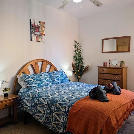 Traditional First Floor With Com Pool Pf13 Οριουέλα